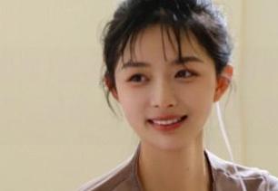 更新了！15吃瓜网苹果版：新瓜速递，怕是不只吃瓜哦