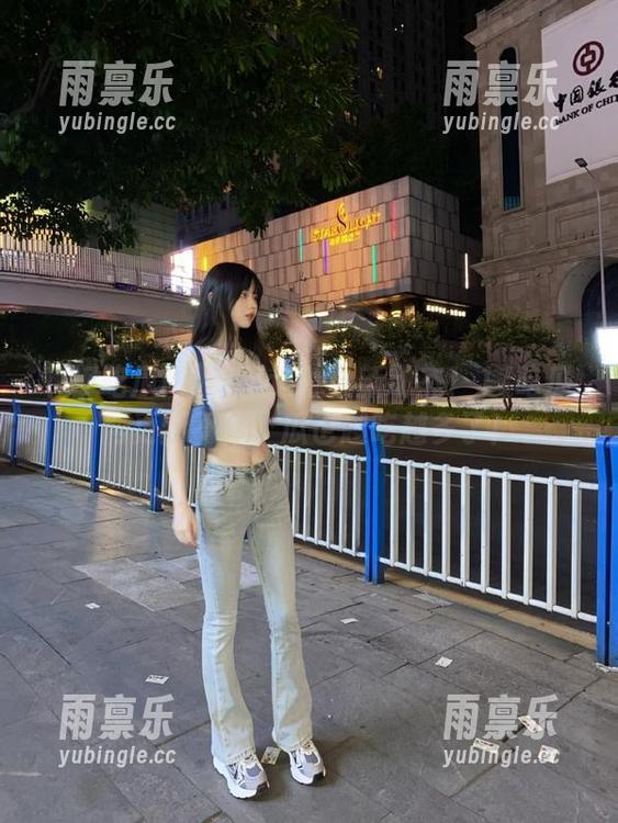 吃瓜追踪最新动态！17吃瓜网更新不停，瓜也越吃越多了！