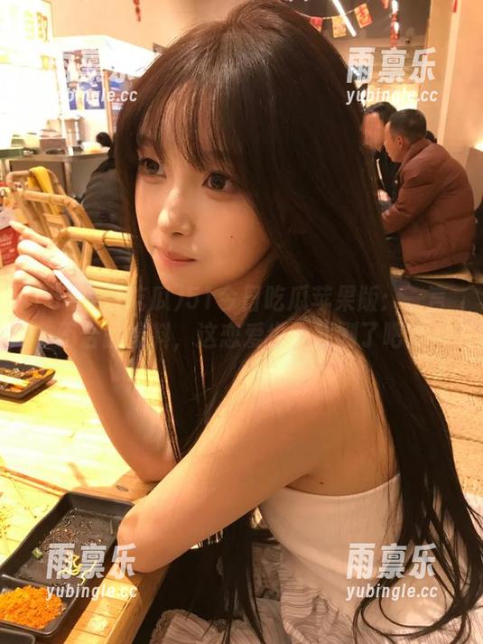 51今日吃瓜 51今日吃瓜苹果版:一言不合就爆料,这恋爱也太戏剧了吧?