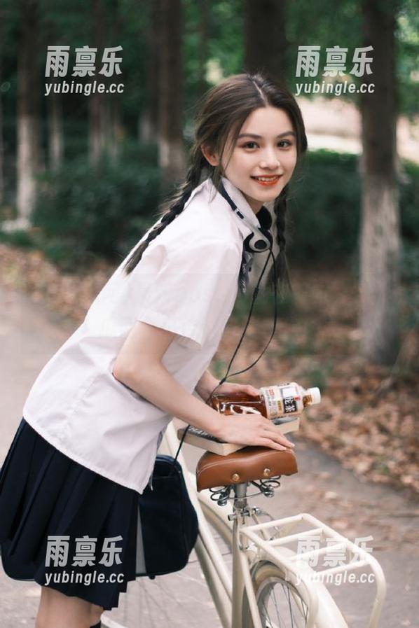 最新gossip就在前方，51吃瓜网今日传送门忙等你！