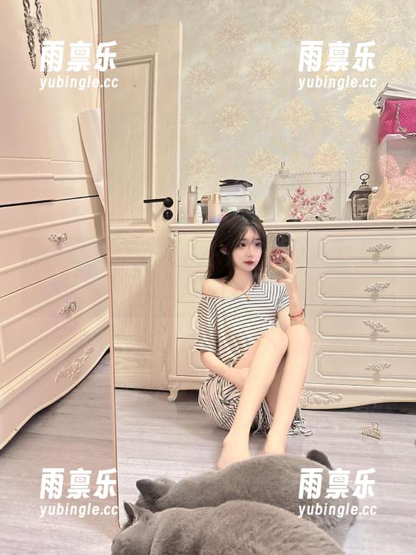下载91cgwww，这样的瓜果然瓜香四溢！