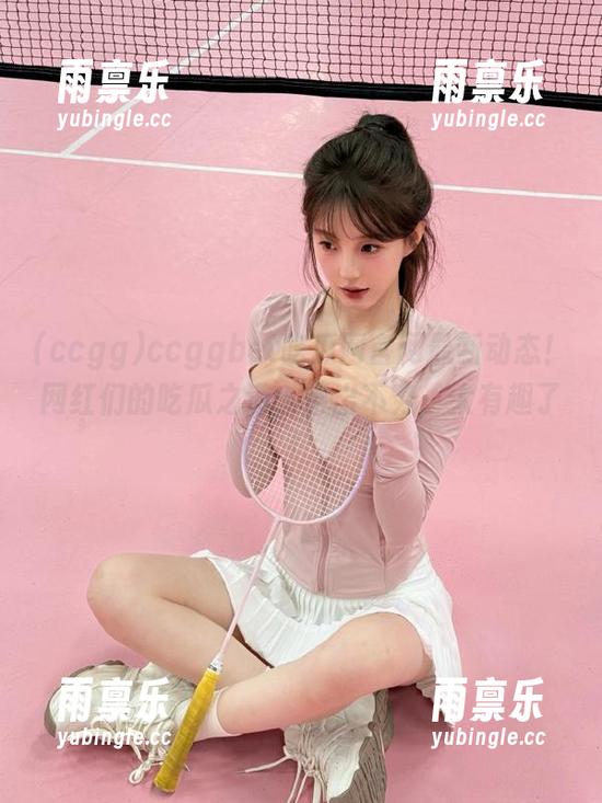 ccgg ccggbet吃瓜网官网最新动态!网红们的吃瓜之道,层出不穷,太有趣了!
