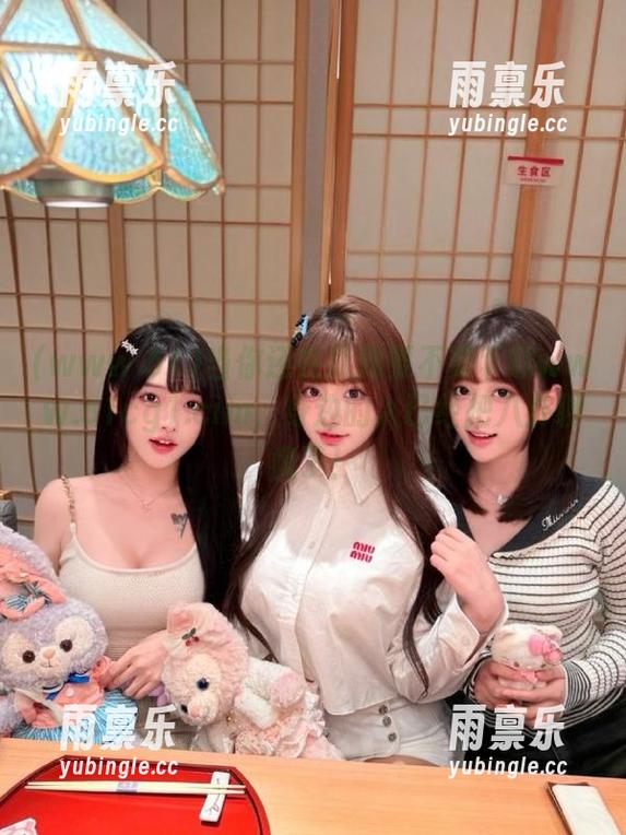 当你还在犹豫要不要下载www.51cg1.cim，身边的人已经把八卦聊疯了！