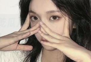 更新秒发，www.吃瓜又添乱！我的褶子都看不下去了！