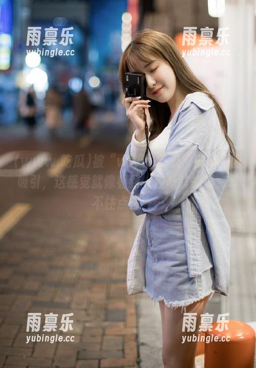 被“www.吃瓜”安卓界面吸引，这感觉就像看到一颗新鲜的瓜，忍不住点进去…