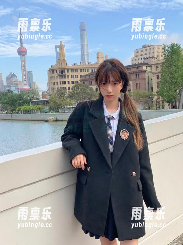 在线追www.黑料的花边新闻，越看越有意思，绝对停不下来。