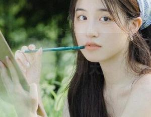 跟随五一吃瓜导航，轻松get娜娜的神秘聊天技巧！