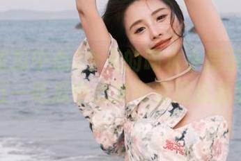 今天的喝水小提示：别忘了，五一吃瓜中心发布看瓜必备法则！
