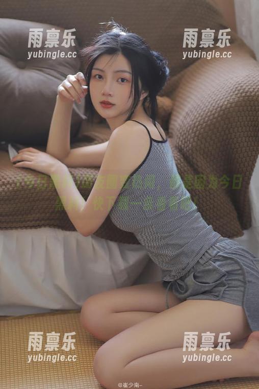 朋友圈变热闹，都是因为今日黑料！快下载一条看看吧！