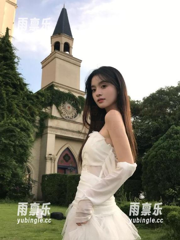 吃瓜不再等，直达免费吃瓜网站，让你饱览趣事！