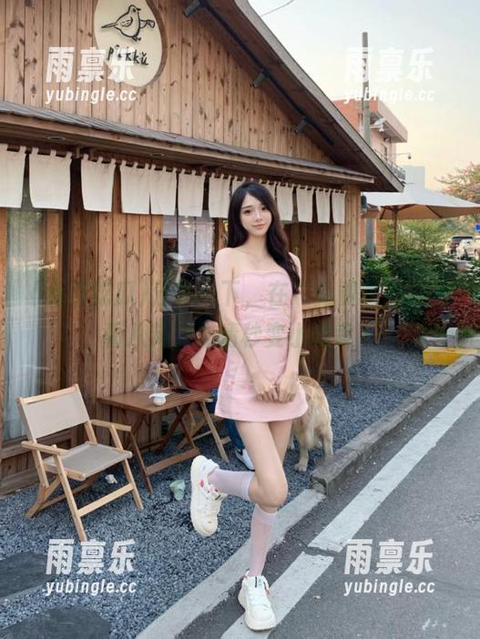 免费吃瓜 分享一下,在“免费吃瓜”上看八卦,心情秒变小确幸~