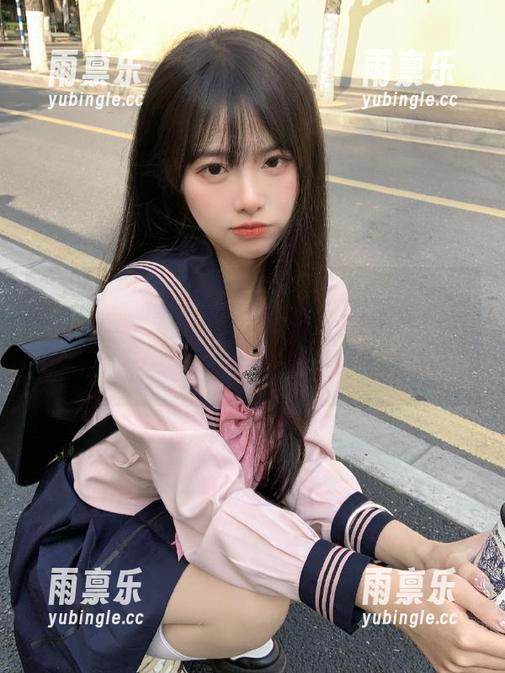 嗨，今天在“全网吃瓜”逛了一圈，感觉仿佛打开了传送门，直达八卦星球！