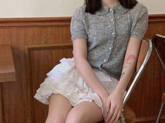 吃瓜网APP发来今日最火大瓜：有点酸、还腥味十足，吃得起吗？