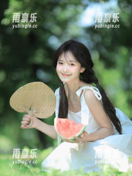 吃瓜网 羽林公子最新动态,刚吃到的瓜又是来自911吃瓜网,原来我的时间都用来追花边新闻了!