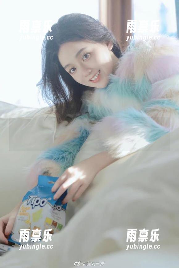 吃瓜网 吃瓜网的网址,今天的瓜就像夏天的西瓜——清甜又劲爆!