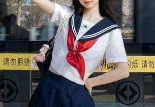 看吃瓜网挺无聊，结果在红黑料里永不迷路了