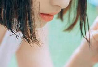 吃瓜网在线告诉你，今日的热门大瓜是……（下划线默念）