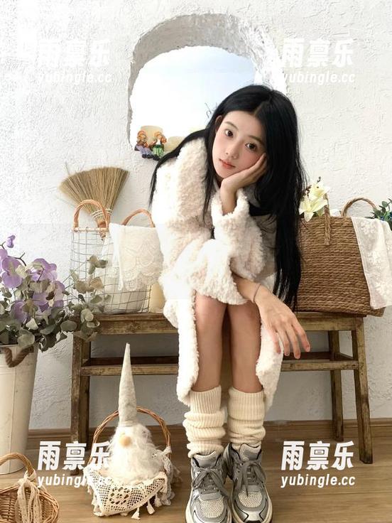 吃瓜网苹果版看世界，今天的热门瓜不仅仅是瓜呀？