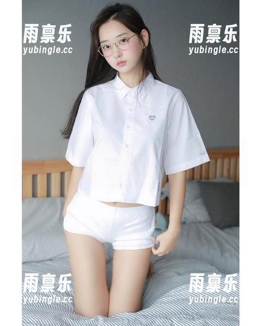 最新“吃瓜黑料”事件：小白兔化身黑猫，本以为只是个童话