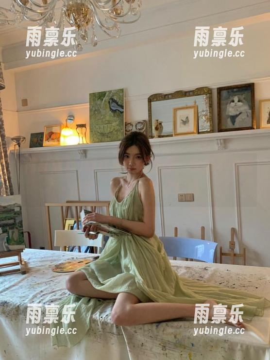 网红黑料新更新，吃瓜不仅能消遣，还能养耳朵！喵
