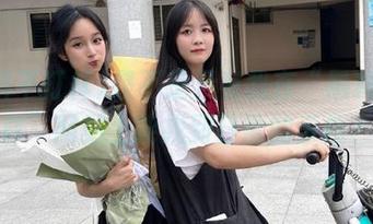 是不是只有我在“黑料不打样”网站上能找到日常的乐趣？