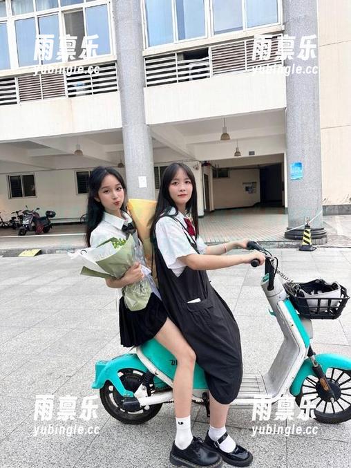 是不是只有我在“黑料不打样”网站上能找到日常的乐趣？