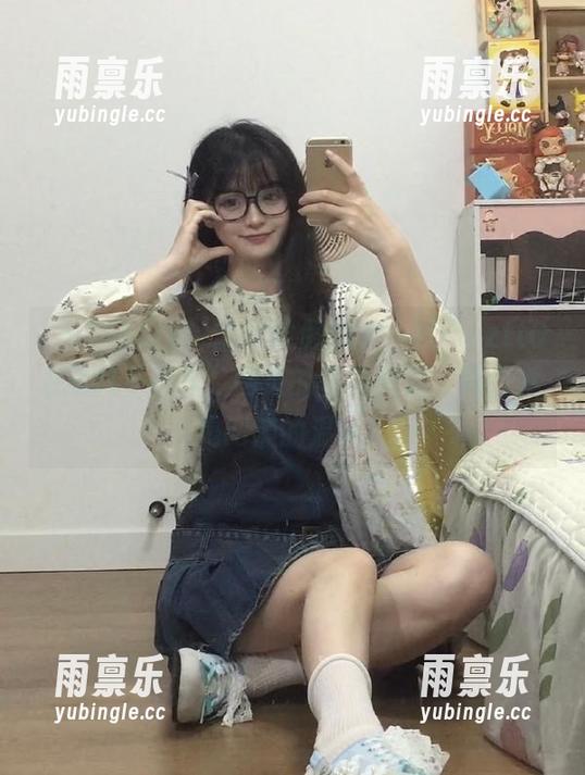 黑料不打烊 说好的假期呢?我“zztt08黑料不打烊”网页的免费内容,简直就是网瘾的温床!