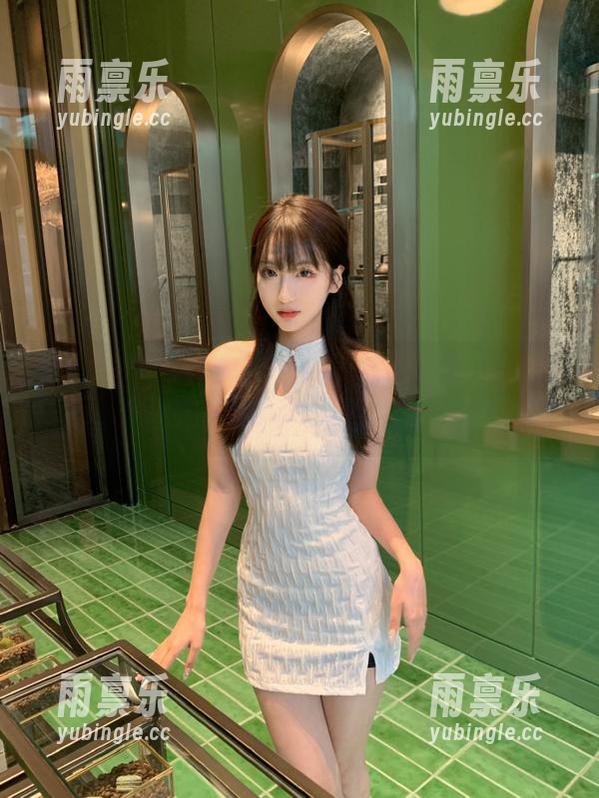 ios上的黑料吃瓜网699su：我只想悄悄围观，这声音太好了