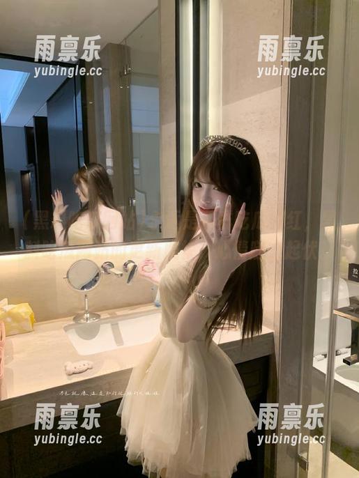 永远是那群吃瓜网红，黑料吃瓜网站的更新贼快，心情随之起伏。