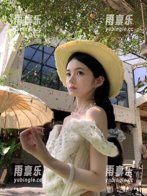 某个大佬的八卦在“黑料在线”上炸裂，大家的反应囧得我直想打滚。