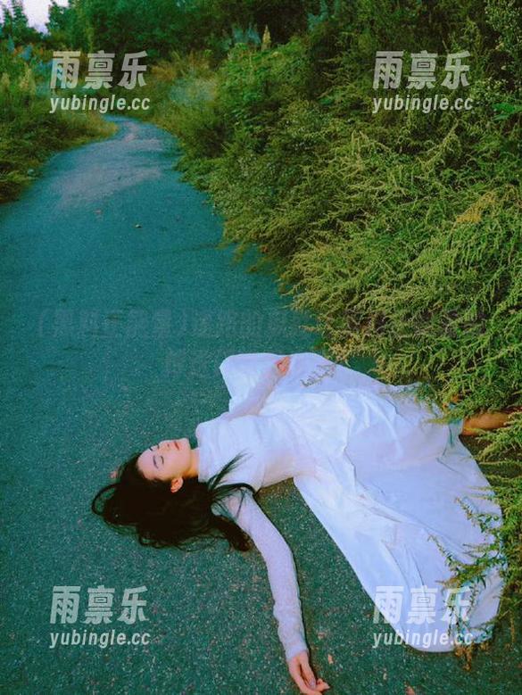 迷路的瓜就让黑料正能量的传送门带回家吧！