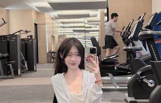 这儿是黑料正能量，校园吃瓜新种草，快来登录！