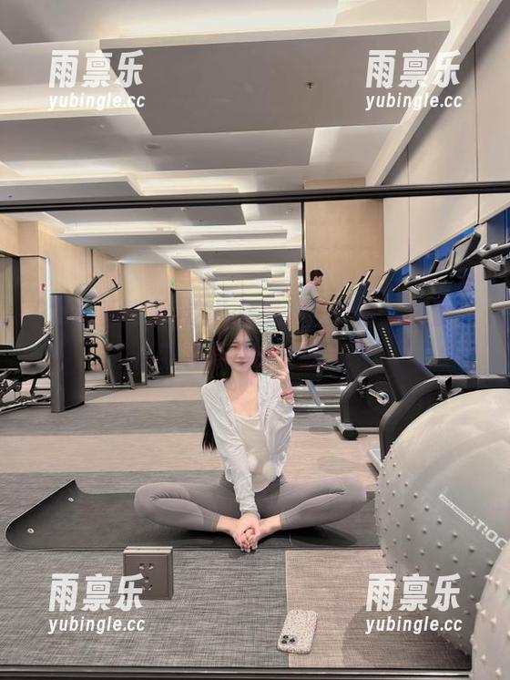 这儿是黑料正能量，校园吃瓜新种草，快来登录！