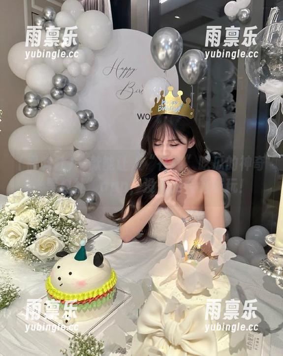 一款能让人“在线”吃瓜的神奇“黑料社”app，没想到会这样玩！