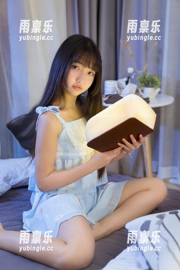 黑料社 我在“黑料社”观看瓜时的尴尬瞬间,一言难尽……