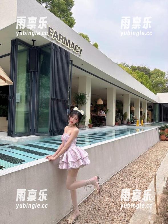 黑料社发布：在线分析，瓜田里的诗与远方