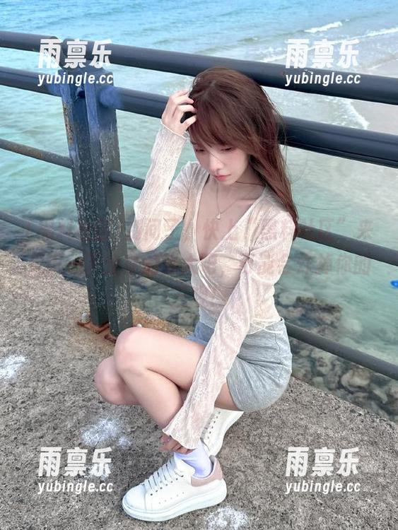 黑料社区 别问了,快上“黑料社区”来见识一下分享的强大吧,可能会炸掉你的三观!