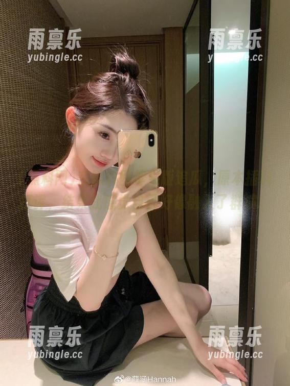 在黑料网苹果版追瓜，原本插科打诨，结果我感觉自己好像融入了群演。